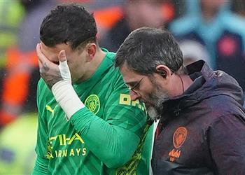 تقارير تتوقع مدة غياب إيدرسون عن مانشستر سيتي بعد إصابته أمام ليفربول