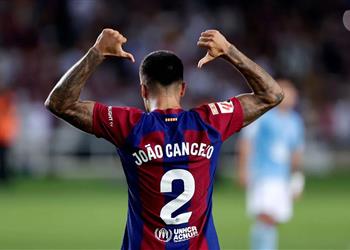 كانسيلو يوضح موقفه من الاستمرار مع برشلونة ويصرح مباراة نابولي لإثبات أنفسنا
