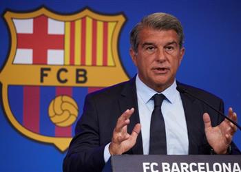 خوان لابورتا يجتمع بـ وكيل لاعب ليفربول والمقابل المادي يصدم برشلونة