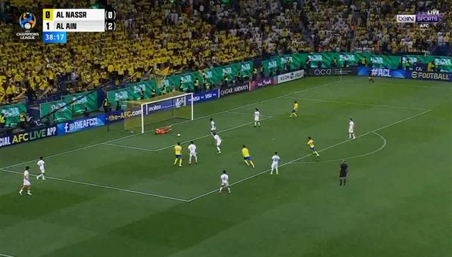 كريستيانو رونالدو كاد ان يسجل هدف في مرمي العين