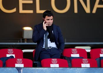 ديكو يثير الجدل حول مدرب برشلونة الجديد بعد مباراة نابولي