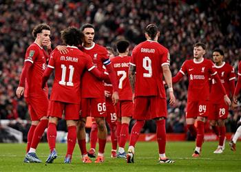 تقارير فرنسية باريس سان جيرمان مهتم بالتعاقد مع مهاجم ليفربول