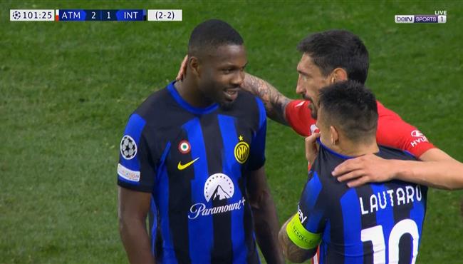 لقطة سافيتش وماركوس تورام الطريفة في مباراة اتلتيكو مدريد وانتر ميلان