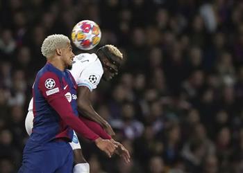 أراوخو يعلق على مواجهة مبابي في مباراة برشلونة وباريس سان جيرمان