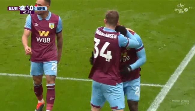 اهداف مباراة بيرنلي وبرينتفورد 2 1 الدوري الانجليزي