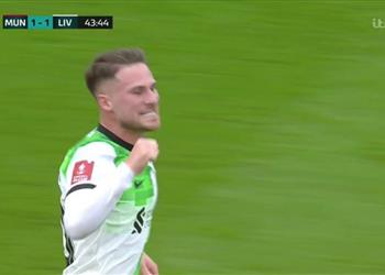 فيديو ماك أليستر يسجل هدف تعادل ليفربول أمام مانشستر يونايتد