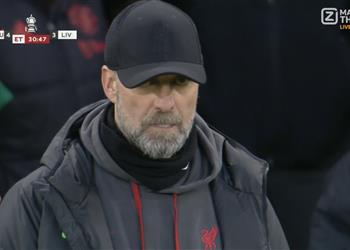 كلوب ي ثير القلق بشأن حالة ثلاثي ليفربول بعد الخسارة القاتلة أمام مانشستر يونايتد