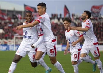 فيديو الوداد المغربي يهزم أسيك ويودع دوري أبطال إفريقيا