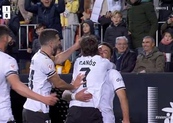 فيديو في 3 دقائق فالنسيا يسجل هدفين أمام ريال مدريد في الدوري الإسباني