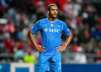 مدافع نابولي بعد واقعة أتشيربي العنصريون لديهم عقول صغيرة