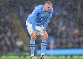 هالاند يوضح حقيقة إصابته وتحذير جوارديولا للاعبي مانشستر سيتي