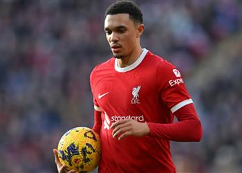 تقارير توضح موعد عودة ترينت ألكسندر أرنولد للمشاركة مع ليفربول