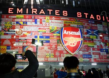 حظر مشجعي آرسنال 3 سنوات بسبب هتافات مسيئة لـ ليفربول