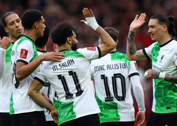 بينهم محمد صلاح 6 لاعبين قد يغادرون ليفربول في انتقالات الصيف