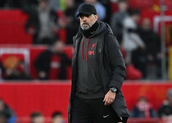 لاعب ليفربول يعود مبكر ا من المعسكر الدولي بعد قرار رسمي