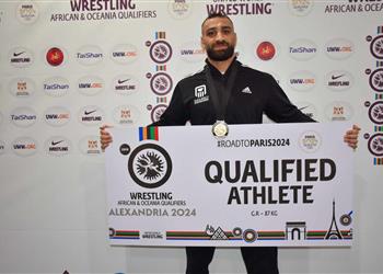 محمد مصطفى يتأهل لمنافسات المصارعة بـ أولمبياد باريس 2024