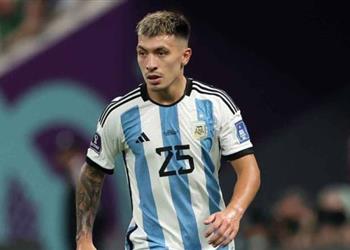 ليساندرو مارتينيز يغادر منتخب الأرجنتين من أجل مانشستر يونايتد