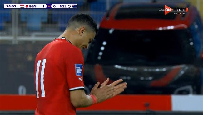 مصطفي محمد يهدر فرصة هدف امام نيوزيلندا بكاس عاصمة مصر