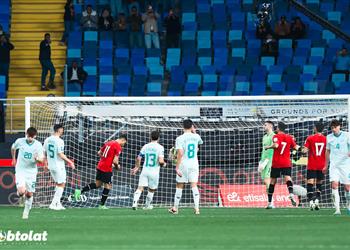 وليد صلاح الدين لاعب الأهلي رقم 1 في إفريقيا ومروان عطية يمكنه أن يصبح أفضل من طارق حامد