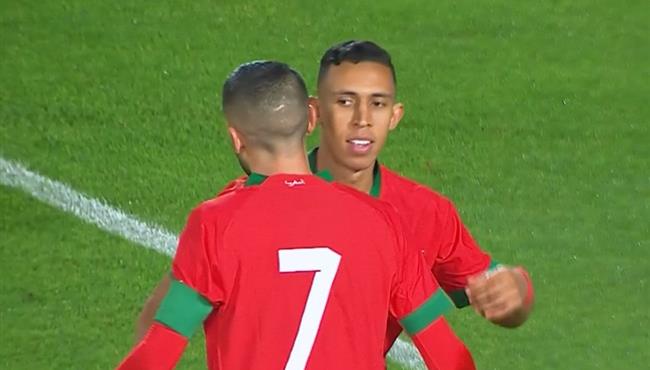 هدف سفيان رحيمي في مرمي انجولا