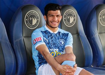 بيراميدز ي علن تجديد عقد إسلام عيسى