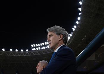 لوفاة والده مانشيني يستبعد لاعب منتخب السعودية قبل مباراة طاجيكستان