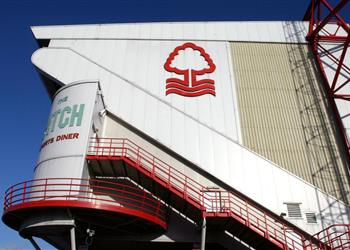 نوتينجهام يعلن تحركه الرسمي ضد عقوبة خصم النقاط