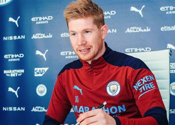 تقارير منافس جديد يهدد صفقة انتقال دي بروين إلى الدوري السعودي