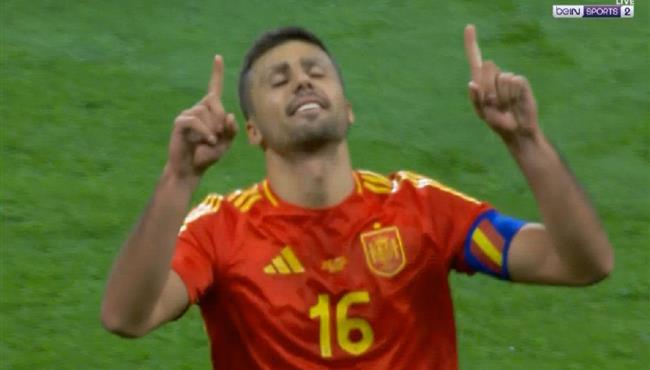 هدف اسبانيا الثالث في مرمي البرازيل رودريجو هيرنانديز