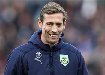 كراوتش يكشف عن مرشحه الأقرب للفوز بلقب الدوري الإنجليزي