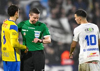 فضيحة في الدوري البلجيكي بسبب فيسترلو وجينك تغريم 21 لاعب ا وإيقافات وإقالة مدرب