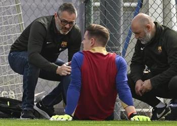 تير شتيجن يثير القلق في تدريبات برشلونة قبل مواجهة لاس بالماس