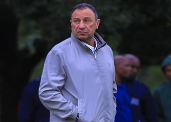 محمود الخطيب يزور أحمد رفعت ويؤكد دعمه ومساندة النادي الأهلي للاعب