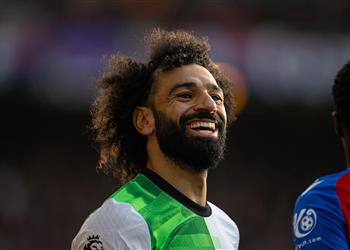 ليفربول يفكر في التعاقد مع لاعب مصري لخلافة محمد صلاح