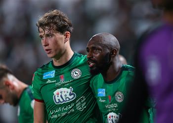 فيديو الأهلي يخطف تعادل ا قاتل ا من الاتفاق في الدوري السعودي