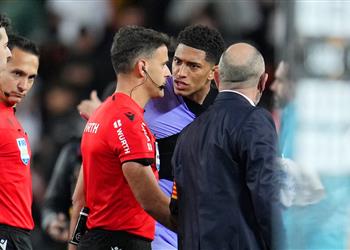 ريال مدريد يهاجم حكم مباراة فالنسيا لم نفز بسبب قرار غير مسبوق