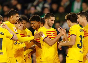 4 لاعبين مهددين بالغياب عن برشلونة أمام قادش