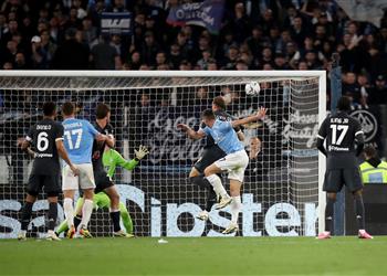 يوفنتوس يواصل السقوط بهزيمة قاتلة أمام لاتسيو في الدوري الإيطالي