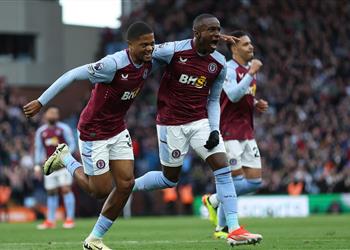 فيديو أستون فيلا يعبر ولفرهامبتون بثنائية ويخسر واتكينز في الدوري الإنجليزي