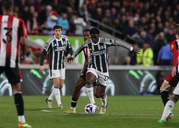 فيديو أهداف قاتلة مانشستر يونايتد يكتفي بتعادل مخيب مع برينتفورد في الدوري الإنجليزي