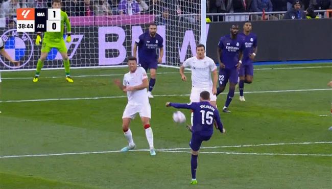 حارس اتلتيك بلباو يتألق ويحرم فالفيردي من تسجيل هدف رائع لـ ريال مدريد