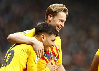 برشلونة يصدر بيان ا صادم ا عن تشخيص إصابتي دي يونج وبيدري