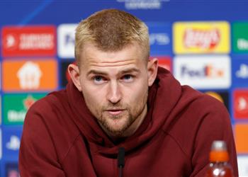 دي ليخت يعلق على مستقبله ورحيل توخيل نحن أيض ا نتحمل المسؤولية معه