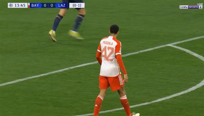 جمال موسيالا كاد ان يسجل هدف صاروخي في مرمي لاتسيو بدوري ابطال اوروبا