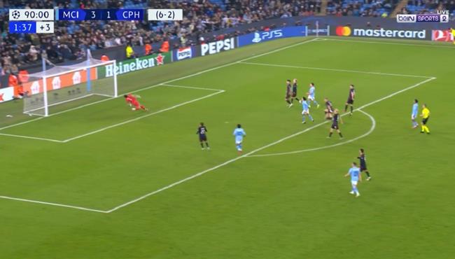 العارضة تحرم مانشستر سيتي من تسجيل هدف رائع امام كوبنهاجن بدوري ابطال اوروبا