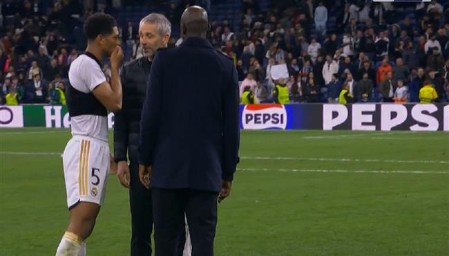 بيلينجهام يهدي قميصه لمارك روزه بعد مباراة ريال مدريد ولايبزيج