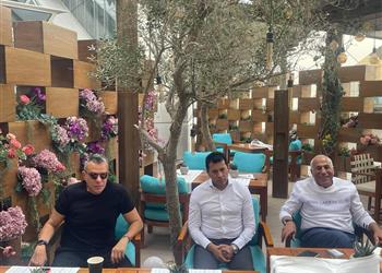 صور وزير الرياضة يجتمع مع بعثة الأهلي والزمالك قبل موقعة نهائي كأس مصر