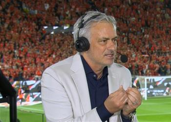 مورينيو محمد صلاح جعلني مذهول ا وشيكابالا لم يعد شاب ا