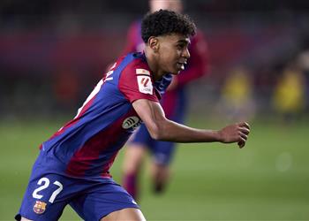 فوت ميركاتو توضح حقيقة عرض باريس سان جيرمان لضم يامال