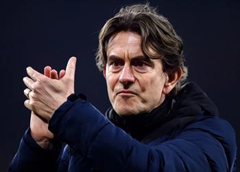 مدرب برينتفورد ينتقد قرار الحكم بشأن كاي هافيرتز كان يجب طرده